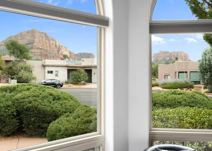 Chapel Showstopper! Walk To Trails, Private Yard * Sedona