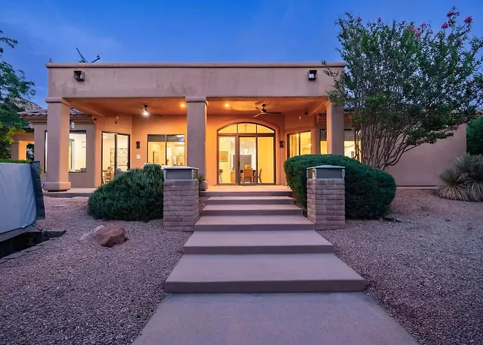 Chapel Showstopper! Walk To Trails, Private Yard * Sedona