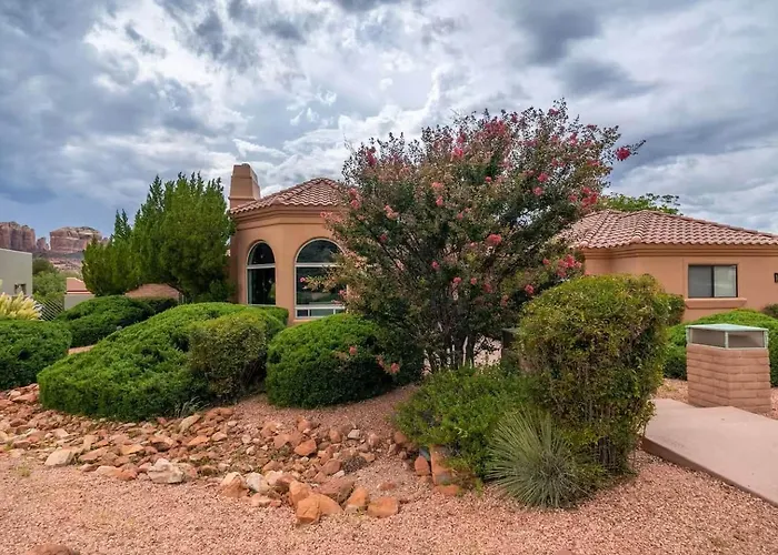Chapel Showstopper! Walk To Trails, Private Yard Dom wakacyjny